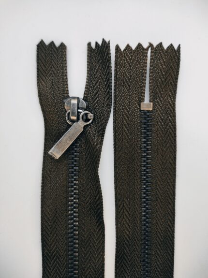 (Ruda) Nr3 metalinis užtrauktukas neišsegamas M3-088TM