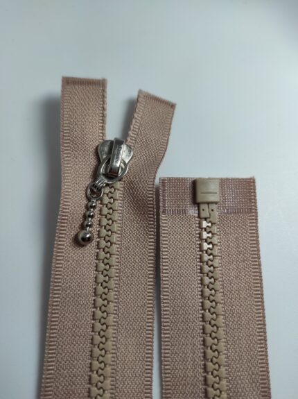 (Kreminė)Nr5 plastikinis užtrauktukas išsegamas vienos spynelės P5-1-101