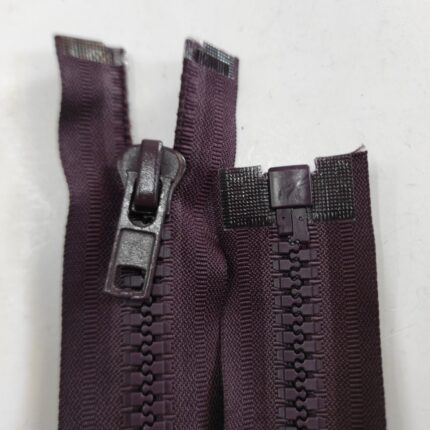 (Violetinė)Nr8 plastikinis užtrauktukas išsegamas vienos spynelės P8-1-254