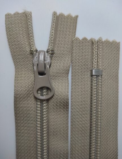 (Kreminė) Nr5 Spiraliniai užtrauktukai ,neišsegami  S5-1-085