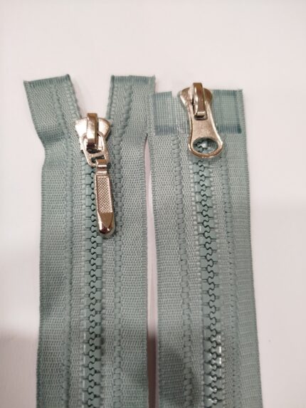 (Žalsva)Nr5 plastikinis užtrauktukas išsegamas dviejų spynelių P5-2-257